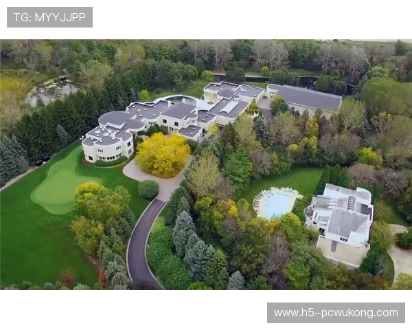 乔丹居然在豪宅厨房自己洗碗？这和球场上那个大神怎么差那么多啊！