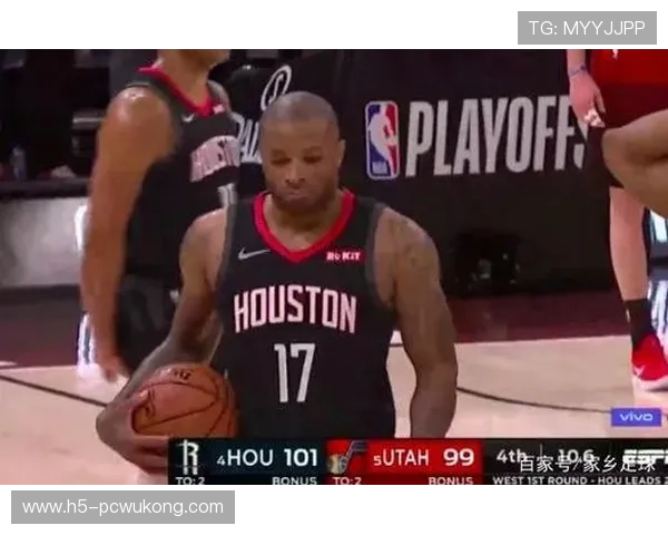 争球规则：肩撞与推搡的犯规判定要点